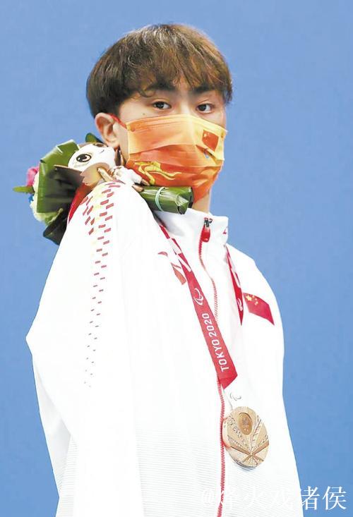 残特奥会聚焦｜“无臂飞鱼”袁伟译：跨越人生新起点