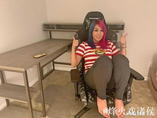 第1699期 @明日华Asuka 的毒雾直接喷到雷亚脸上！